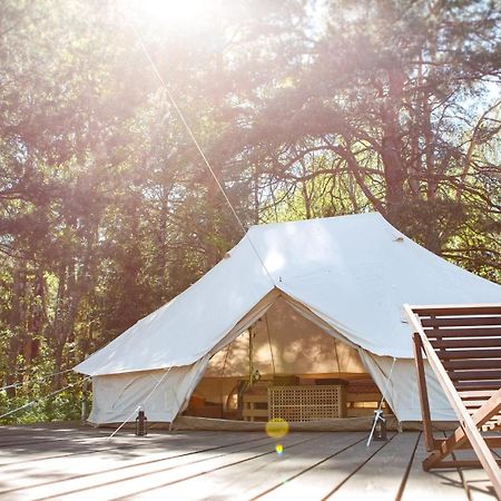 Pastoral Glamping Hotel Velikiy Les ภายนอก รูปภาพ